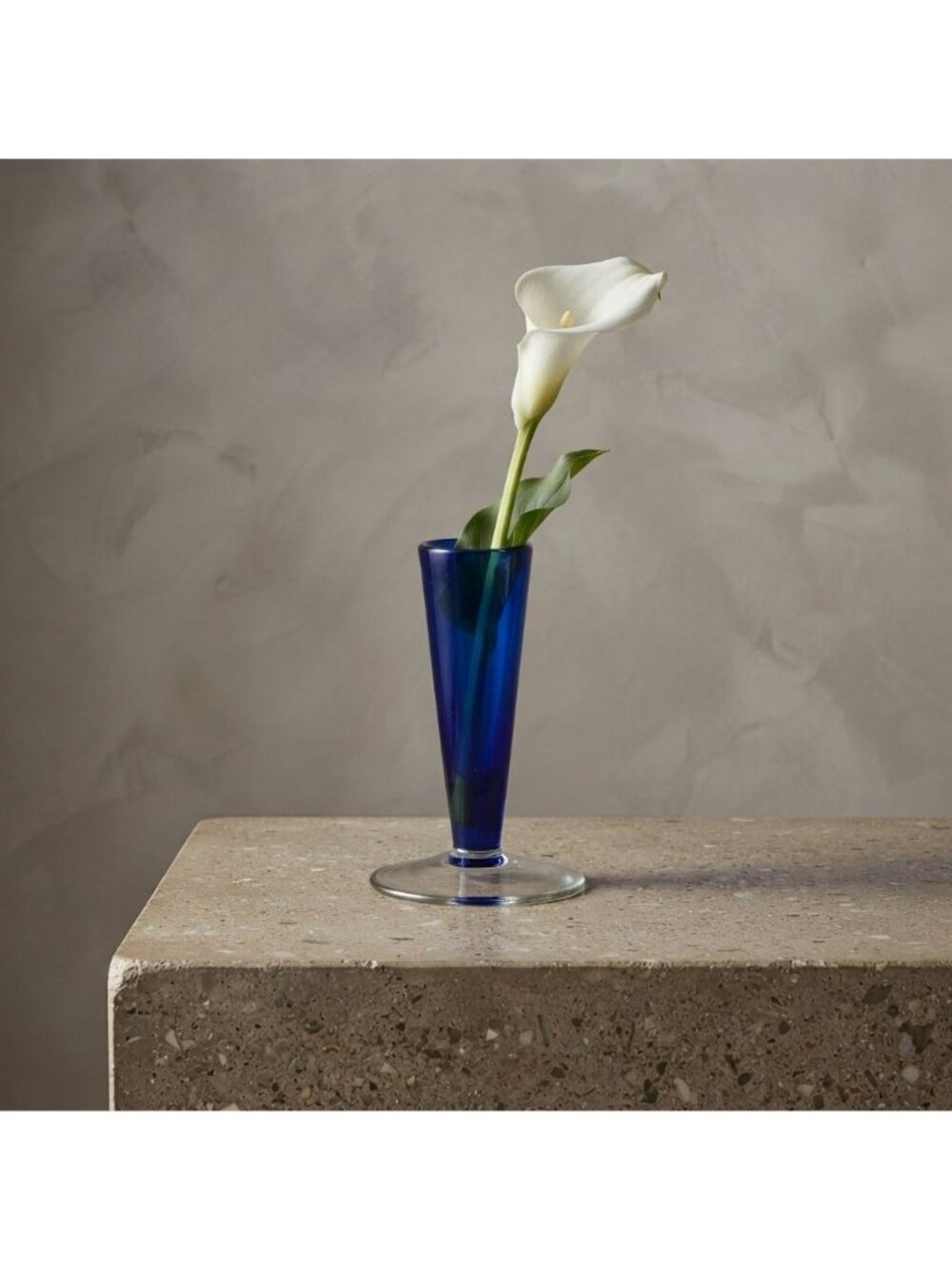 Vintage Cobalt Blue Art Glass Bud Vase Mid Century Modern Stem Vase
